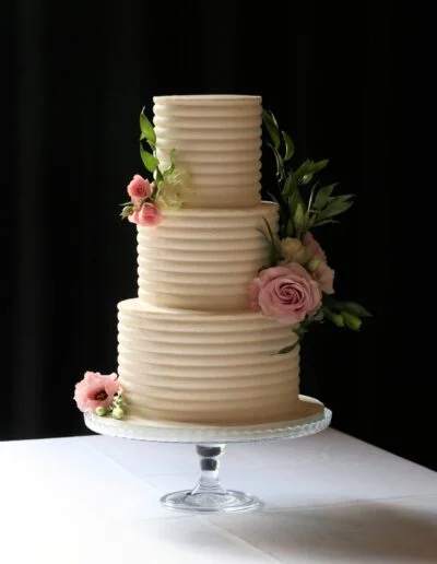 3-Tier Ribbed Effect Wedding Cake